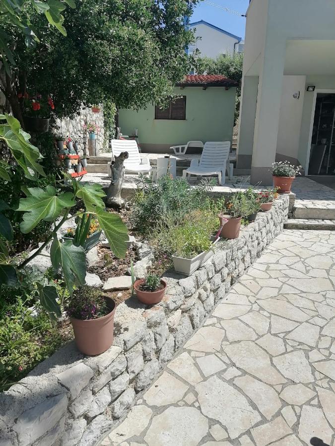Apartment Rojal Mali Losinj Exterior photo